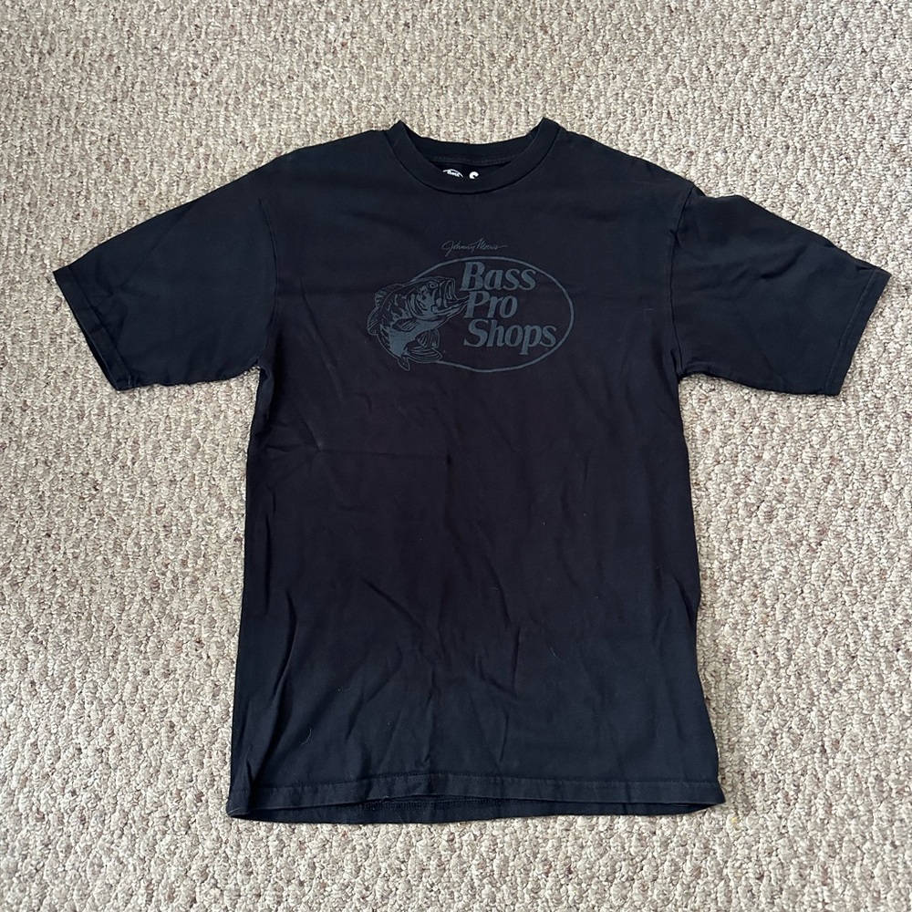 Bass Pro Shops Black Short Sleeve Tee